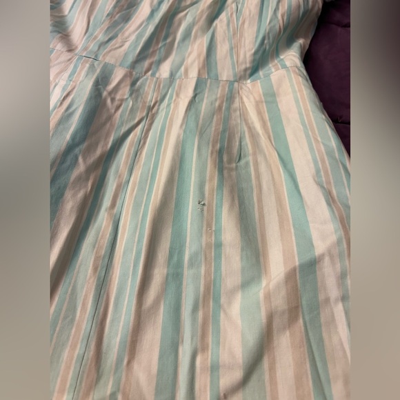 Beautiful vintage button down dress blue and white stripe - Picture 6 of 7
